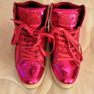 Size 9 Pastry Sneakers